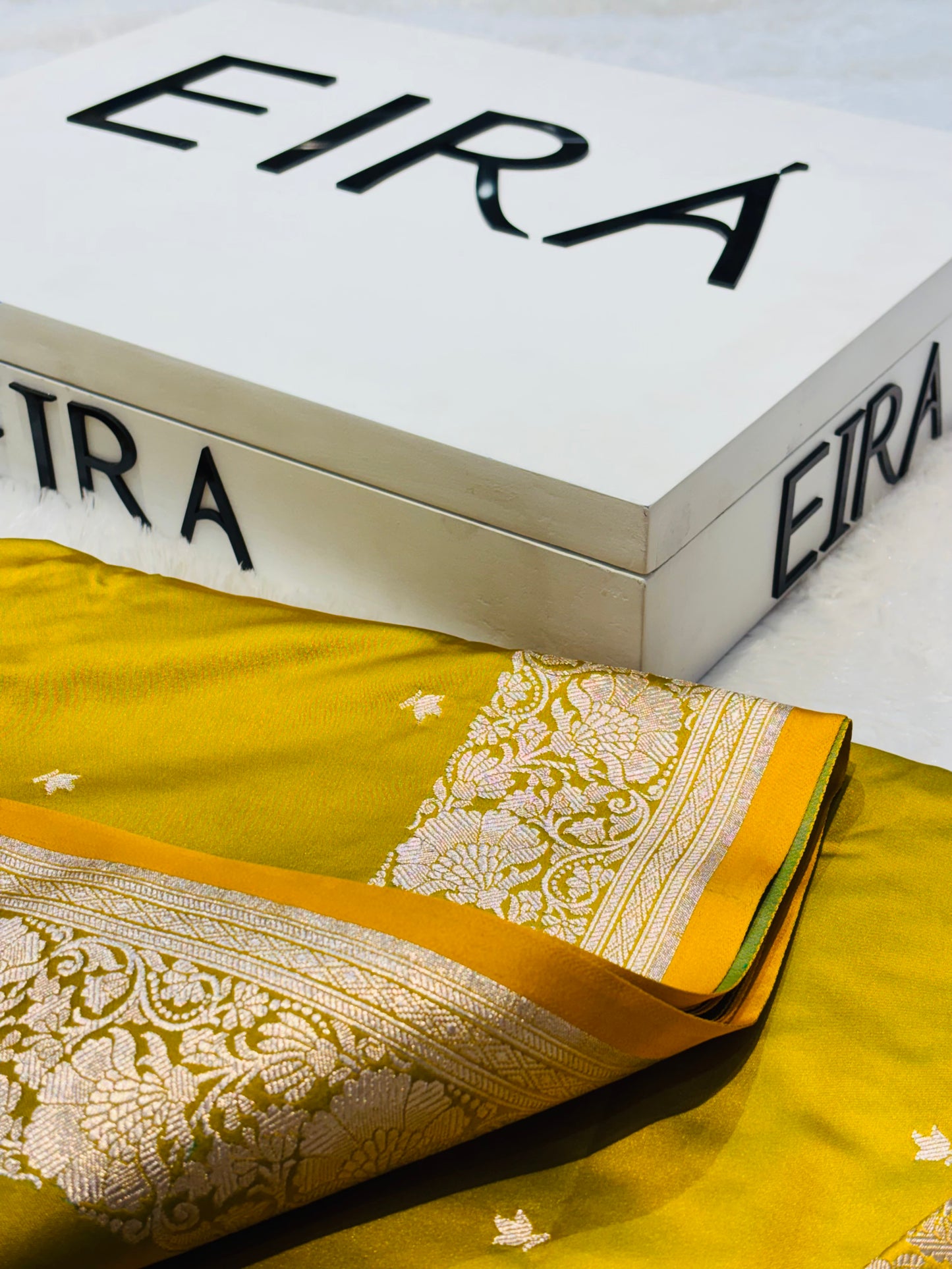 Sunehri Noor – Golden Banarasi Silk Saree