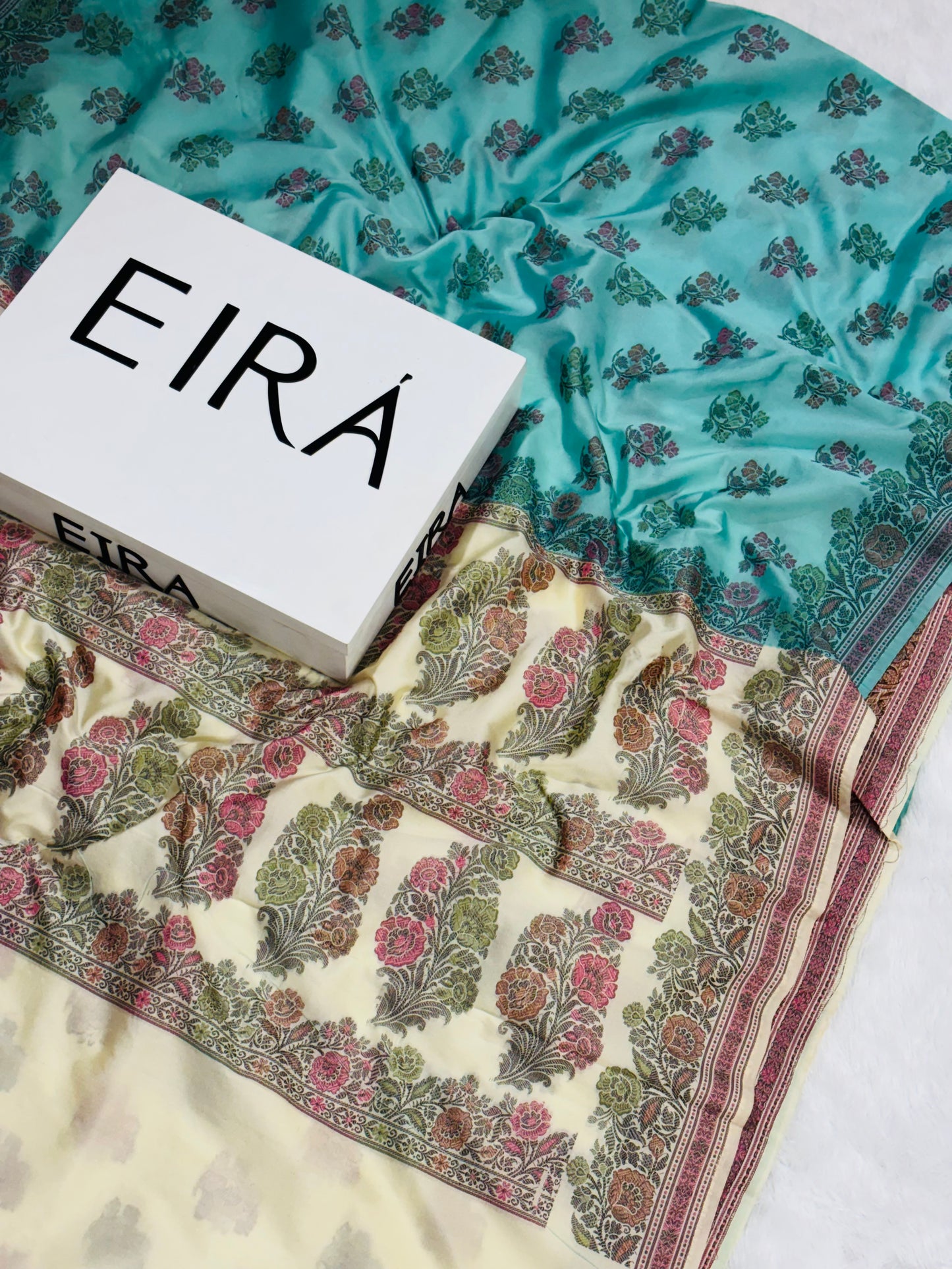 Rama Green Banarasi Soft Silk Saree | Beige Contrast Aanchal & Resham Work