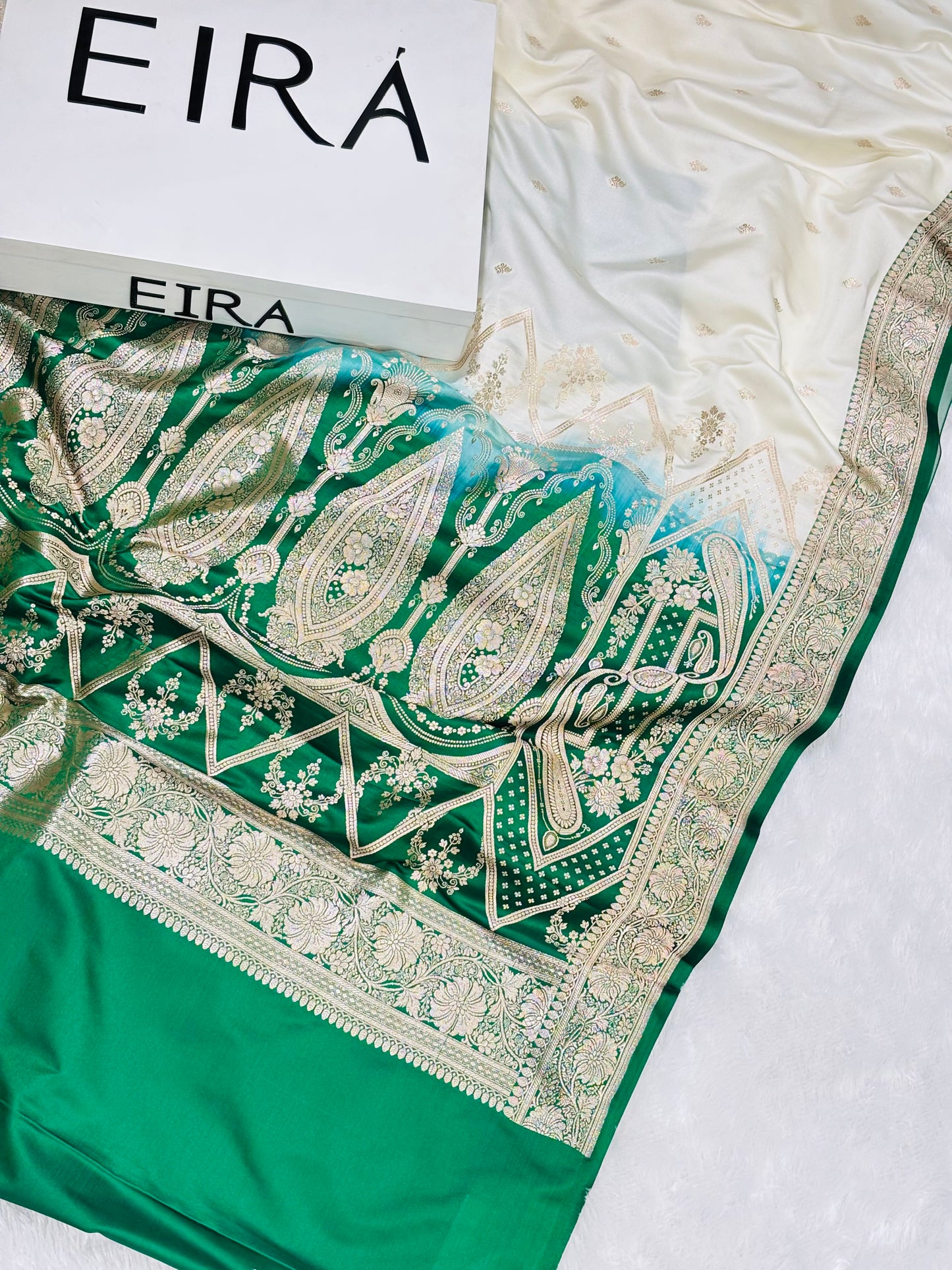 Sitara Off-White & Bottle Green Banarasi Mushroom Silk Saree | Contrast Border
