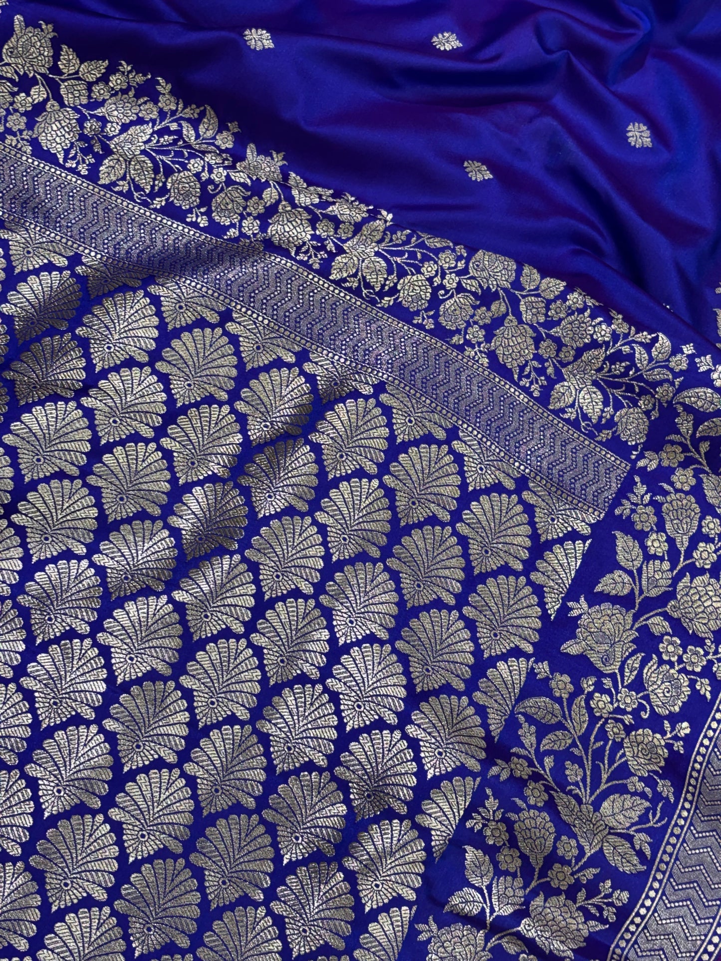 Neelam Dual-Tone Purple Blue Banarasi Mushroom Silk Saree | Floral Zari Border