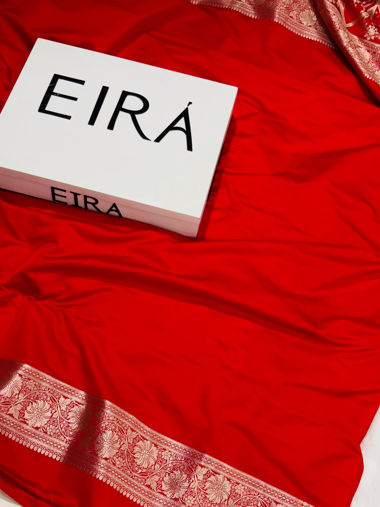 Sitara Off-White & Red Banarasi Mushroom Silk Saree | Contrast Border