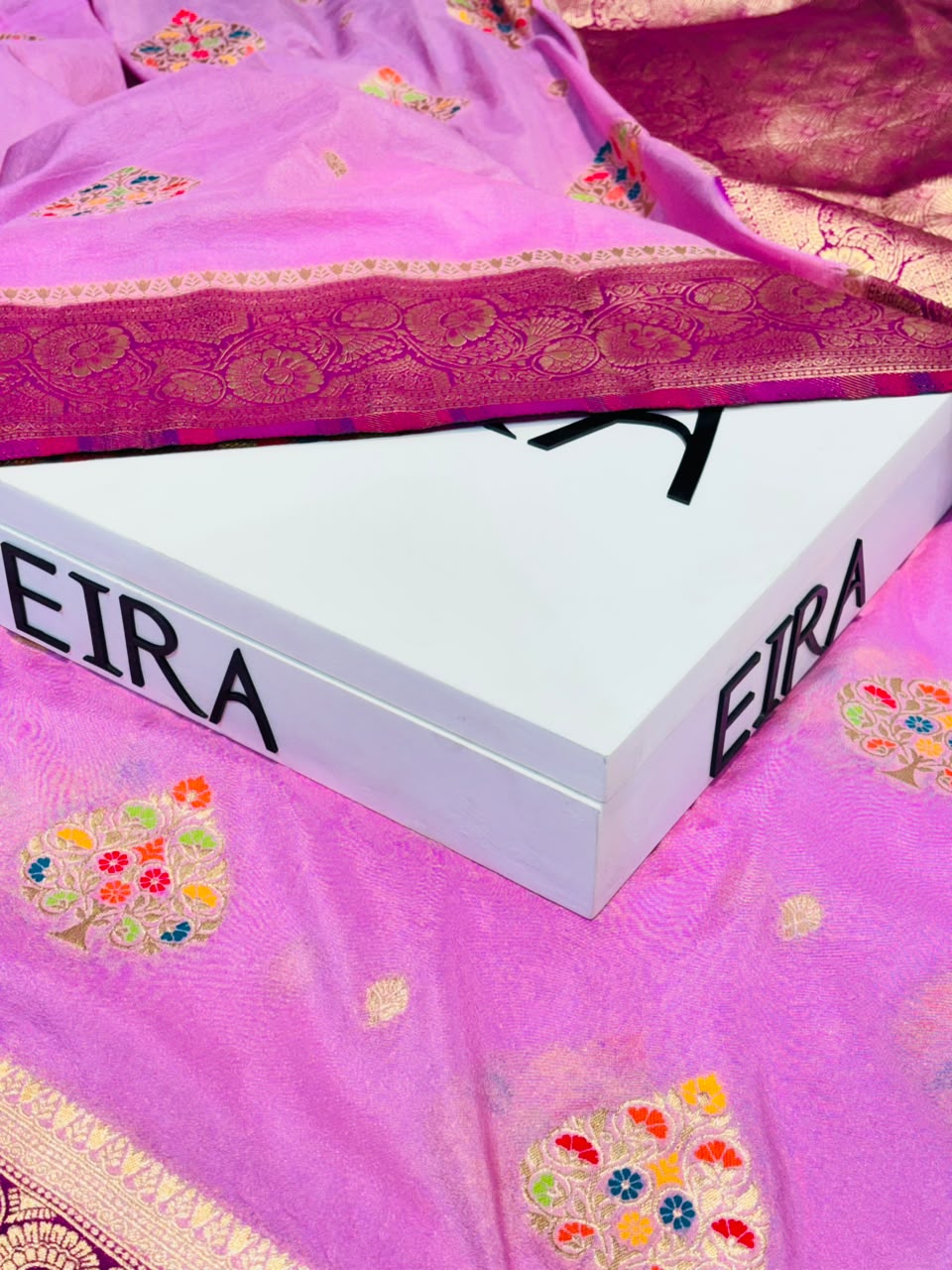 CHINIYA SILK SAREE - TIMELESS ELEGANCE FORM VARANASI (Copy)